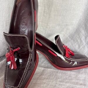 Burgundy Tods Patent Leather